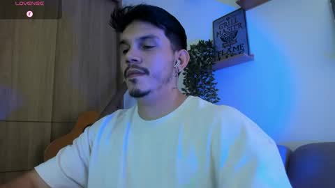 Snapshot of legolas_15 chatting on April 2026 10:12:02 PM Alejandro online show from April 2026 10:12:02 PM