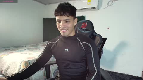  Lei  online show from February 2025 01:11:01 AM