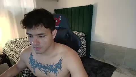 Snapshot of lei_77 chatting on July 2026 05:52:01 PM Lei online show from July 2026 05:52:01 PM