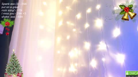 hey Im Leia and I love rock  online show from December 2024 03:47:02 PM