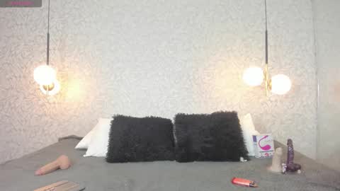 LEIGH ANGELS online show from September 2025 10:13:02 PM