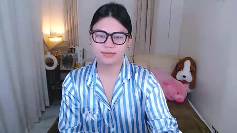 Cailey online show from September 2025 01:49:02 AM