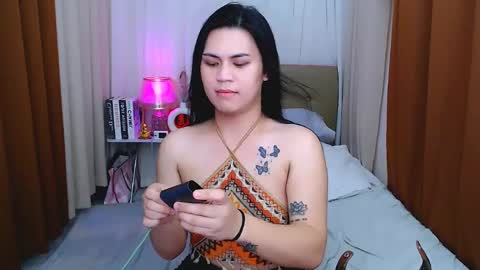 Cailey online show from May 2026 04:01:02 PM