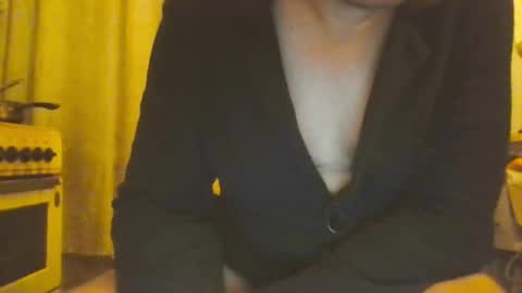 Snapshot of leila472952 chatting on December 2024 09:29:02 PM Sergey online show from December 2024 09:29:02 PM