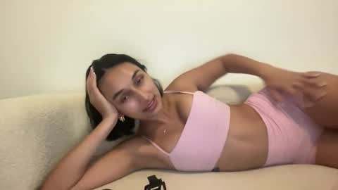 Leilani online show from April 2026 02:12:02 AM