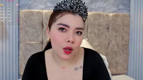 leilapons online show from February 2026 06:41:01 PM