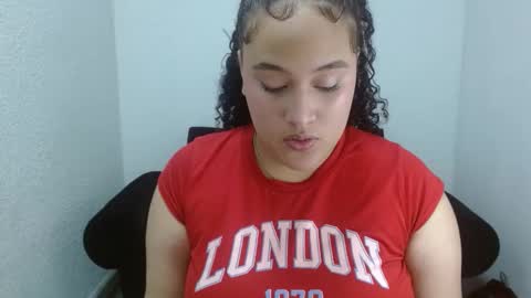 Snapshot of leilaprettysex chatting on February 2026 12:44:02 PM leilaprettysex online show from February 2026 12:44:02 PM