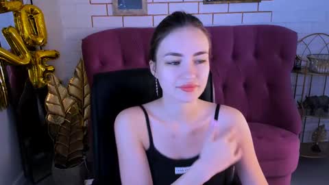 Snapshot of leilarai chatting on February 2025 05:04:02 AM Leila Rai online show from February 2025 05:04:02 AM