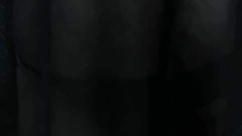 Snapshot of leilasmith_ chatting on April 2026 12:19:02 PM Leila online show from April 2026 12:19:02 PM
