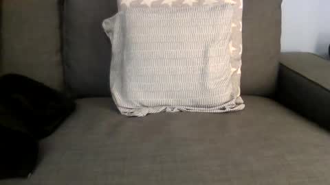 leio56 online show from September 2025 08:25:01 AM