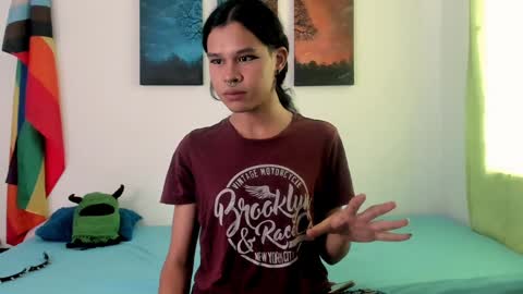 Lejo online show from February 2025 07:25:01 PM