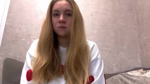 Snapshot of lelaniedzwiecki chatting on November 2025 07:41:02 AM Kimiko online show from November 2025 07:41:02 AM