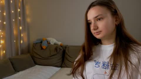 Lelia online show from February 2026 07:17:02 PM