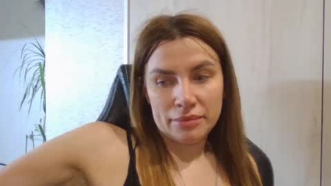 Snapshot of lena6122000 chatting on June 2026 07:27:02 PM lena6122000 online show from June 2026 07:27:02 PM