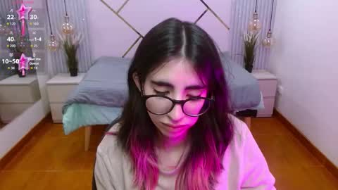 Snapshot of lena_roses chatting on December 2025 05:54:02 PM Lena online show from December 2025 05:54:02 PM