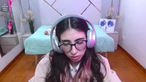 Snapshot of lena_roses chatting on January 2026 07:48:02 PM Lena online show from January 2026 07:48:02 PM