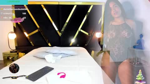 Lena Rousseau  online show from December 2024 07:25:02 AM