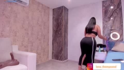 Lenathompson online show from March 2026 05:34:02 AM