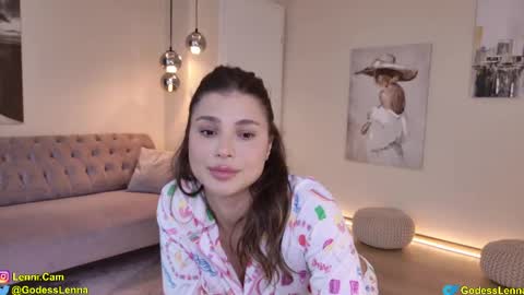 Snapshot of lenna_godess chatting on May 2026 06:31:02 AM Lenna Goddess online show from May 2026 06:31:02 AM