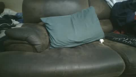 Snapshot of leo0m3d1n4 chatting on March 2025 08:45:01 AM Leonel Rodrigo rod online show from March 2025 08:45:01 AM