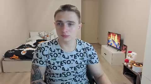 Snapshot of leo__miller chatting on July 2026 07:38:02 PM LEO online show from July 2026 07:38:02 PM
