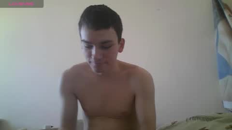 Snapshot of leo_cutie chatting on February 2026 10:19:02 AM leo_cutie online show from February 2026 10:19:02 AM