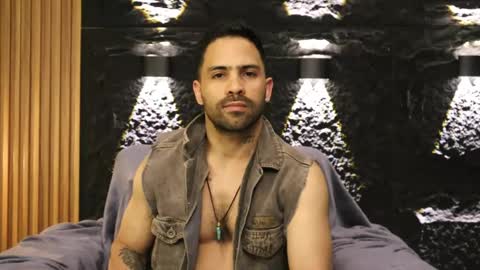 Leo  Diaz online show from April 2026 12:13:02 AM