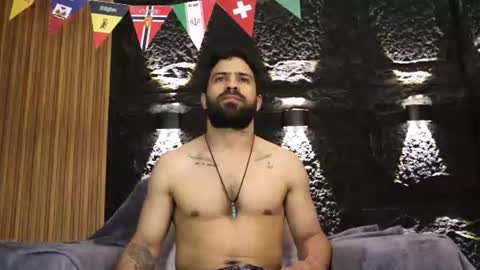 Snapshot of leo_diaz01 chatting on July 2026 01:12:01 AM Leo Diaz online show from July 2026 01:12:01 AM