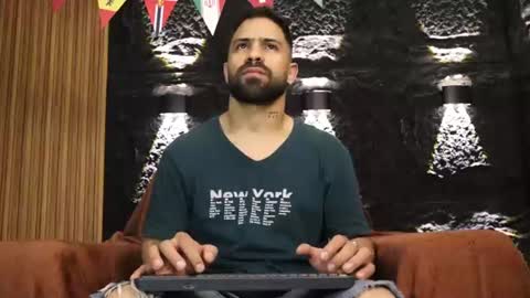 Snapshot of leo_diaz01 chatting on July 2026 01:19:02 AM Leo Diaz online show from July 2026 01:19:02 AM
