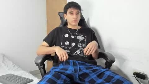 Leo Jones online show from October 2025 12:51:01 AM