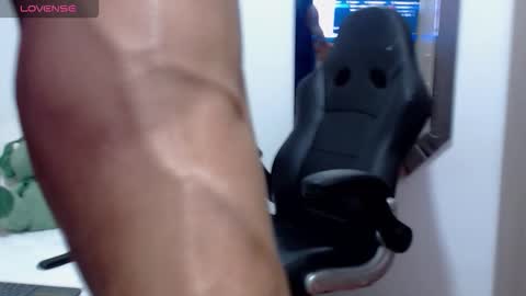 Leo online show from November 2025 12:41:01 AM