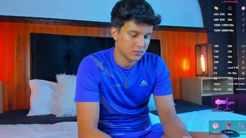 Snapshot of leo_savage_ chatting on May 2026 04:30:01 AM Leo online show from May 2026 04:30:01 AM