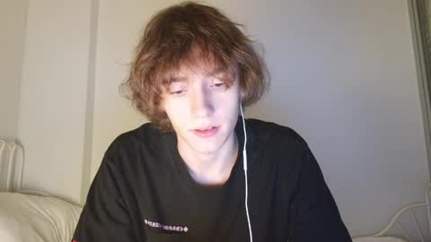 Snapshot of leon_heart666 chatting on April 2026 09:20:02 PM Leon online show from April 2026 09:20:02 PM