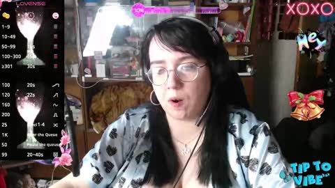 Snapshot of leona_harrison chatting on January 2025 01:16:02 PM Leona Harrison online show from January 2025 01:16:02 PM