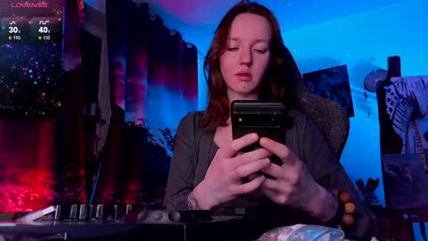 leona online show from May 2026 06:36:02 PM