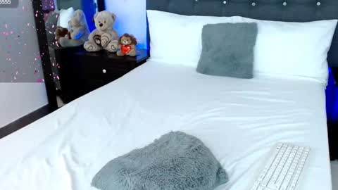 LUCY online show from March 2025 12:00:01 AM