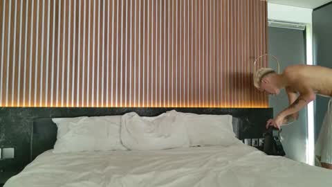 leonlure online show from September 2025 08:03:01 AM