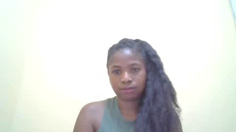 leonnetta online show from April 2026 09:54:01 PM