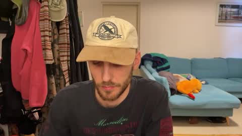 Leon online show from February 2026 03:00:02 PM