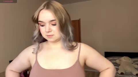 Snapshot of leotafredericks chatting on February 2026 06:08:02 AM Hello everyone Im Lora Its my first day Were going to have fun together online show from February 2026 06:08:02 AM