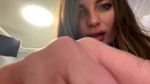 lerraaasexy online show from April 2026 08:26:02 PM