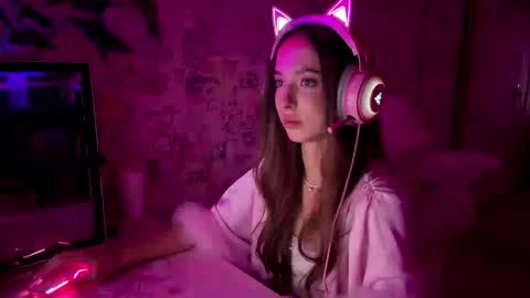 Snapshot of les1k chatting on March 2026 03:11:01 PM Lesya online show from March 2026 03:11:01 PM