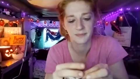 LesleyGumGrass- The Boring Trans girl online show from September 2025 07:49:01 PM
