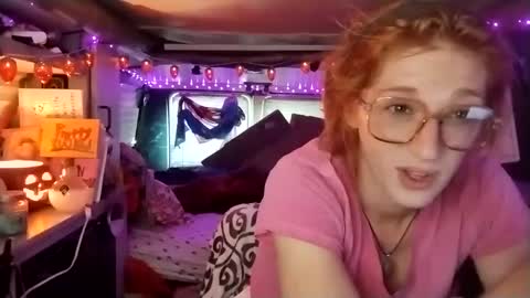 LesleyGumGrass- The Boring Trans girl online show from September 2025 08:09:01 PM