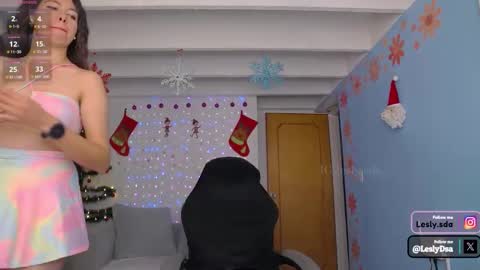 Snapshot of leslie9669 chatting on December 2024 09:04:02 PM Lesly online show from December 2024 09:04:02 PM