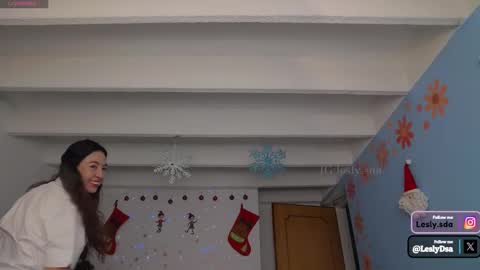 Snapshot of leslie9669 chatting on December 2024 09:09:02 PM Lesly online show from December 2024 09:09:02 PM