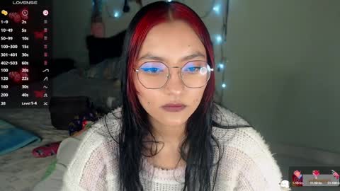 Snapshot of leslie__anderson chatting on July 2026 01:43:02 AM Leslie online show from July 2026 01:43:02 AM