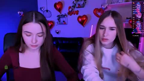 leslie_bird online show from March 2026 09:50:01 AM