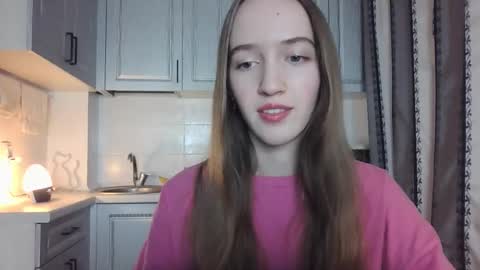 Snapshot of leslie_my_lovee chatting on November 2025 03:26:02 PM LESLIE online show from November 2025 03:26:02 PM