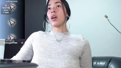 Snapshot of leslieblack_ chatting on January 2025 11:56:02 PM leslie online show from January 2025 11:56:02 PM